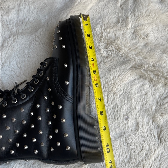Dr Martens 1460 Stud Studded Black Ankle Boots size men’s 7 women’s 8 - Picture 11 of 11